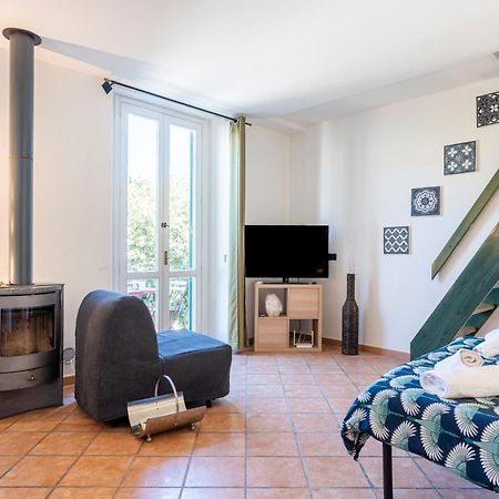 Апартаменты Casa Ginevra - 3 Minutes Walk From The Sea Ливорно Экстерьер фото